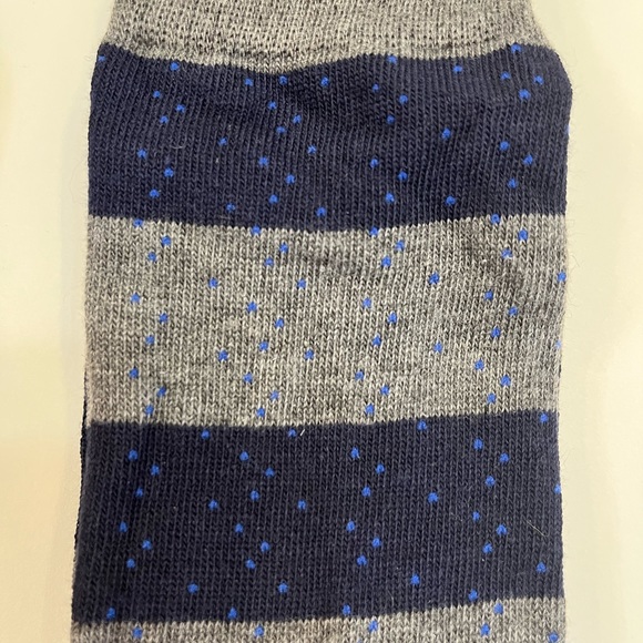 Men’s Crew Socks New Boxed Gift Set- 3 Pack- Navy and Gray Themed - Picture 8 of 9